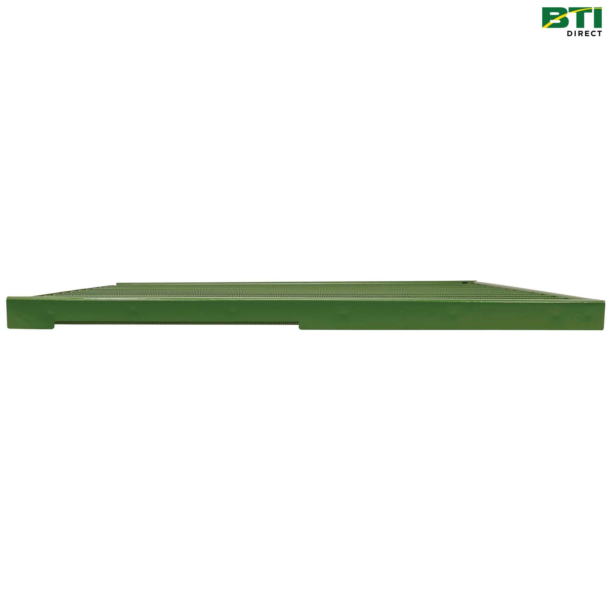 AR32720: Grille