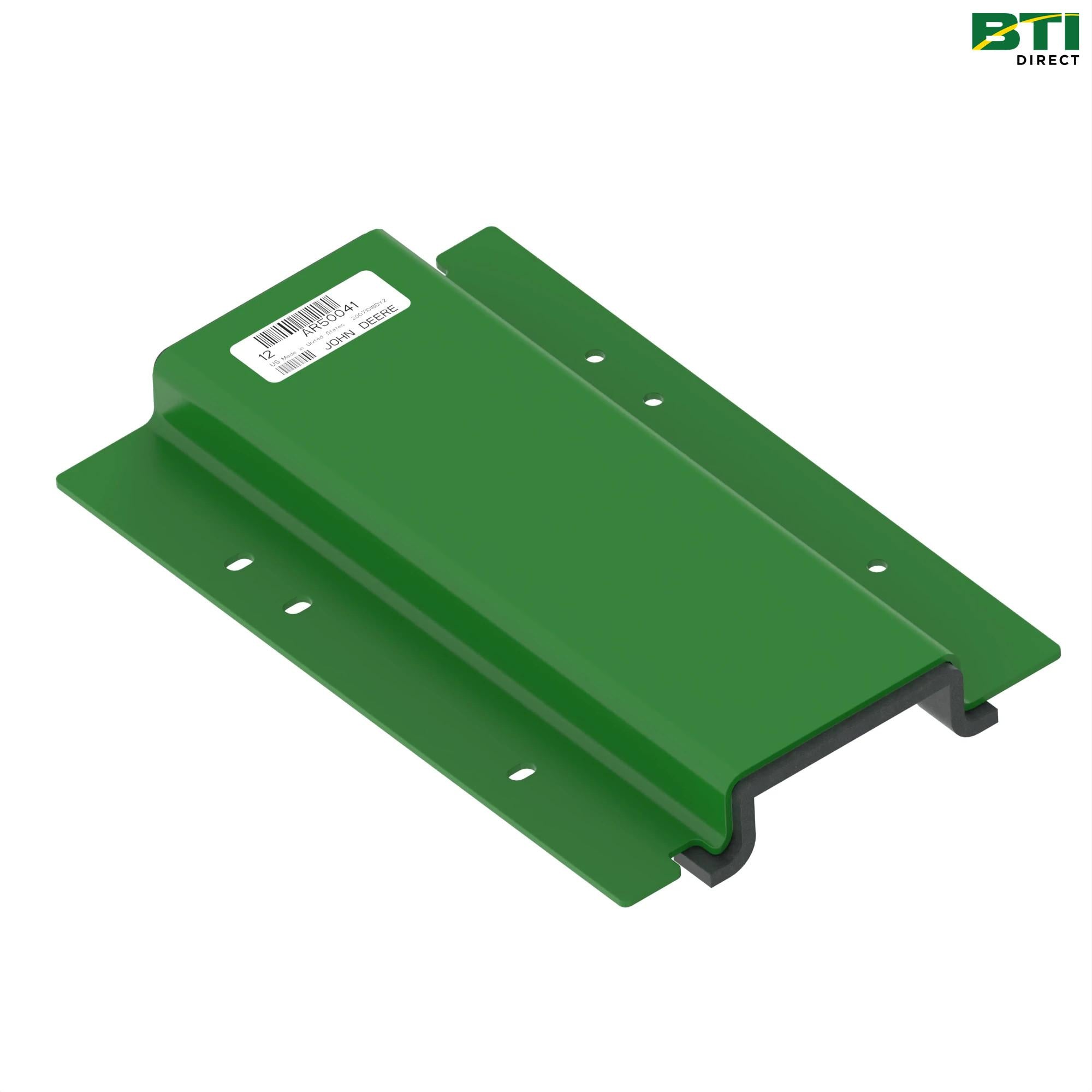 AA48756: Center Plate with Seals Cover