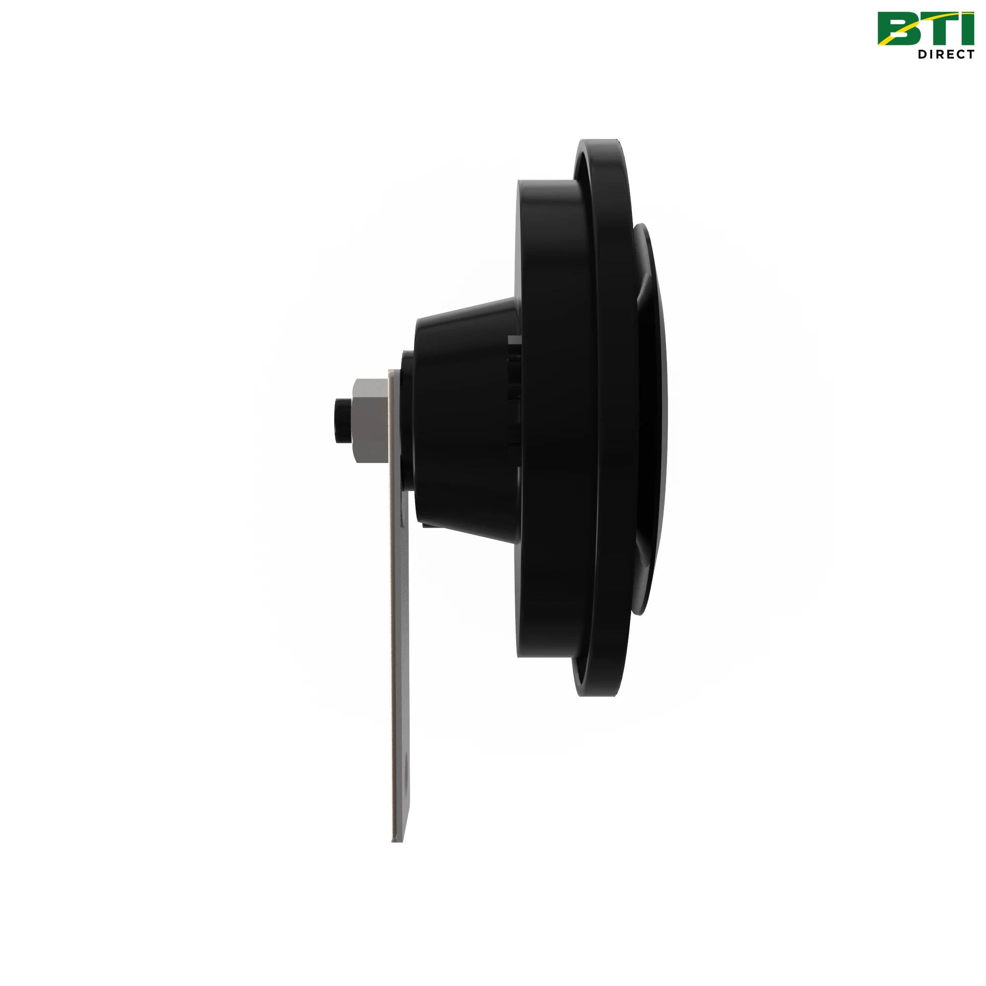 AM107657: Horn