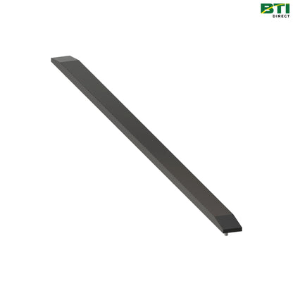 AXE28255: Feeder House Midfloor Runner
