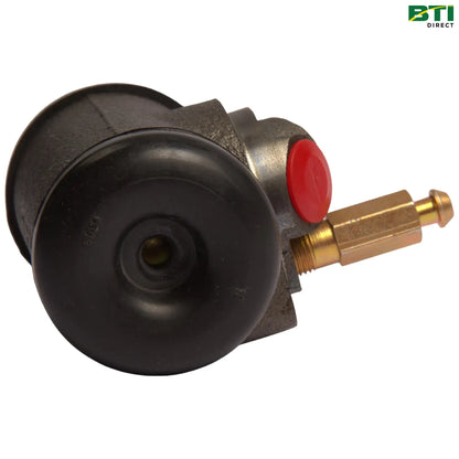 AXE15475: Wheel Hydraulic Cylinder Cap, RH