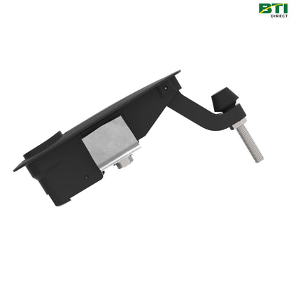 AKK33569: Latch