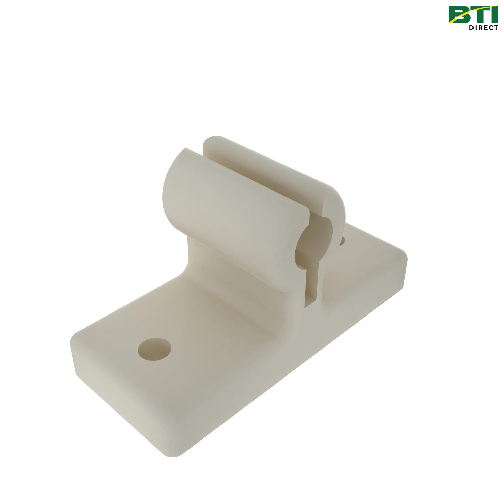 AM126031: Rear Fender Latch