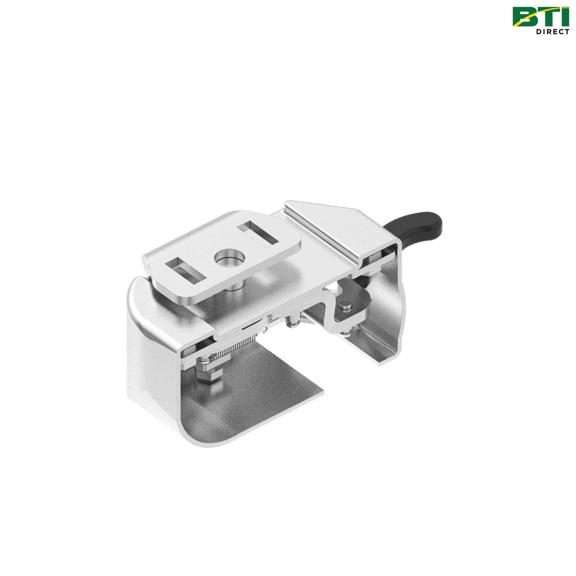 AM136651: Cab RH Door Latch