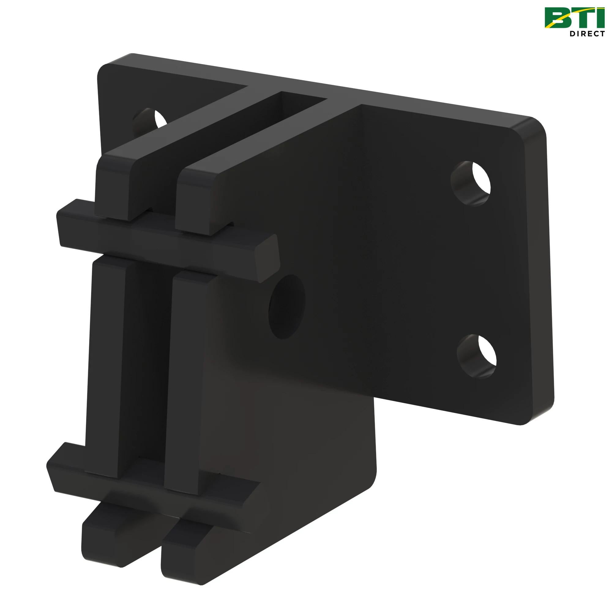 LVA17623: Adapter Wagon Hitch Bracket