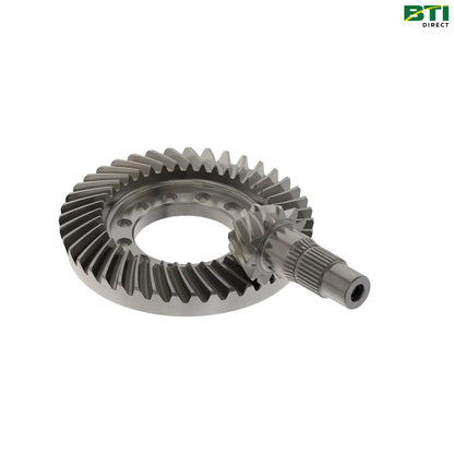 RE218238: MFWD Spiral Bevel Gear Drive
