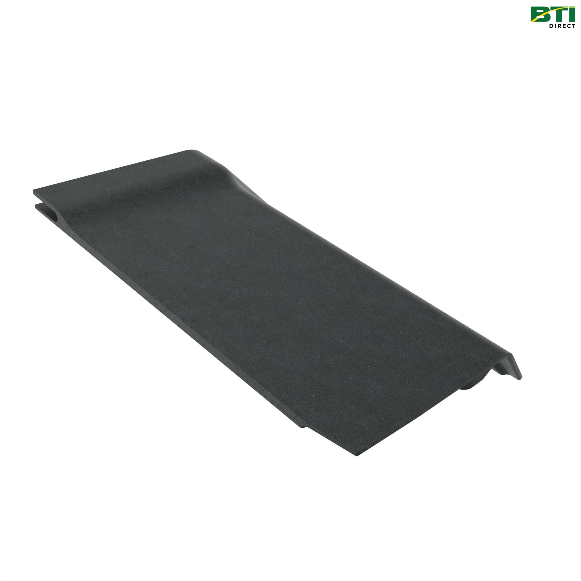 HXE17296: Crop Ramp, Right Side