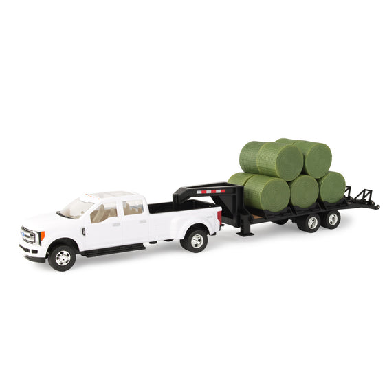 Ford F-350 Pickup with Trailer & Bales (1/32 Scale)