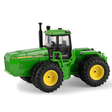  8760 Tractor (1/64 Scale, Prestige Collection)